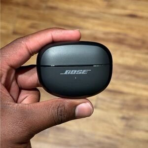 Bose Ultra Open Earbuds